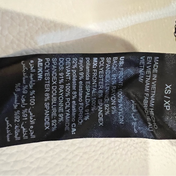 WHBM NWT Silver Sequin Top Size XS - Picture 10 of 12